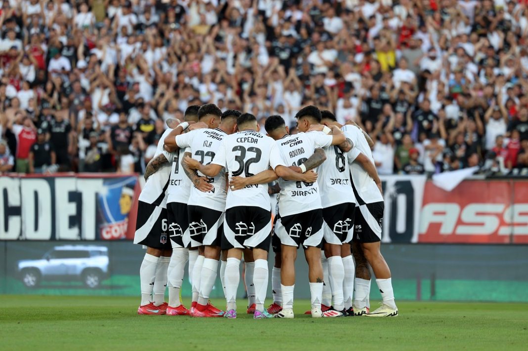 Jugadores de Colo-Colo después de un partido.