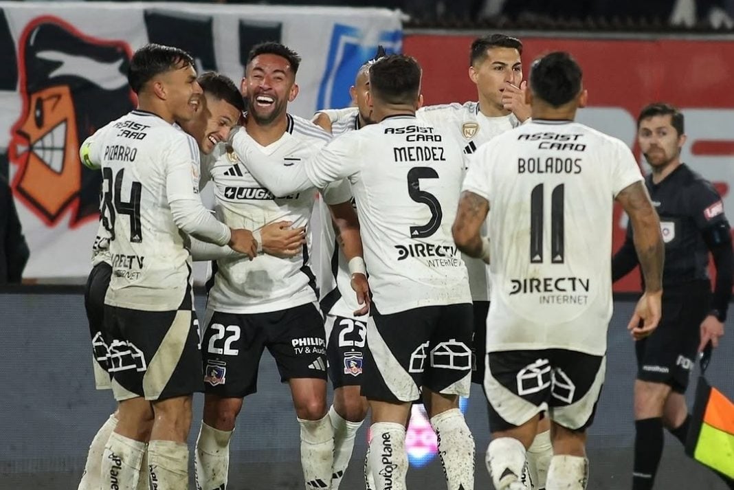 Colo-Colo celebrando una victoria.