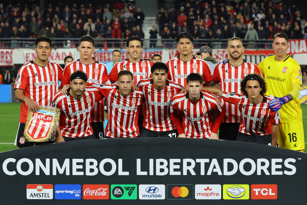 estudiantes-de-la-plata-novibet